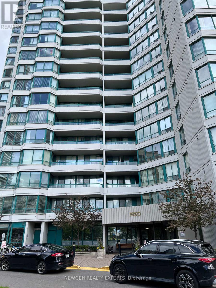 Uph #12 - 550 Webb Drive, Mississauga, Ontario  L5B 3Y4 - Photo 2 - W12252367