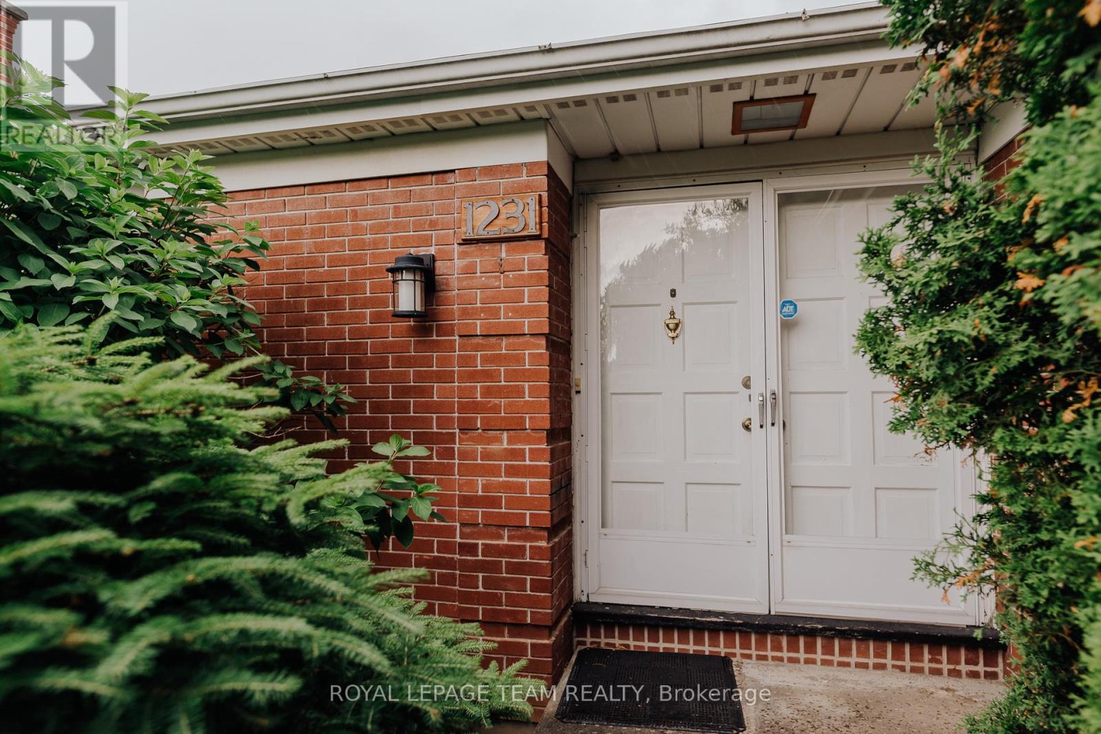 Property at 1231 FAIRWAY DRIVE image 4