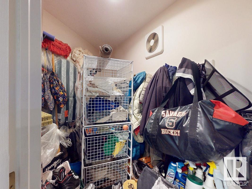 Property at 51475A RGE ROAD 231 image 2