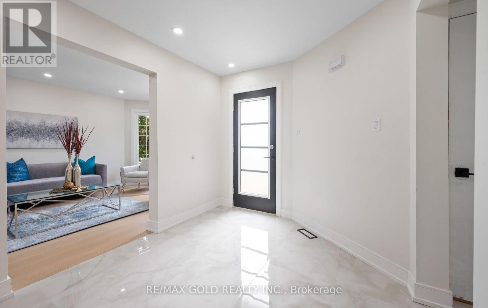 Property at 68 BLACKWELL PLACE N image 4