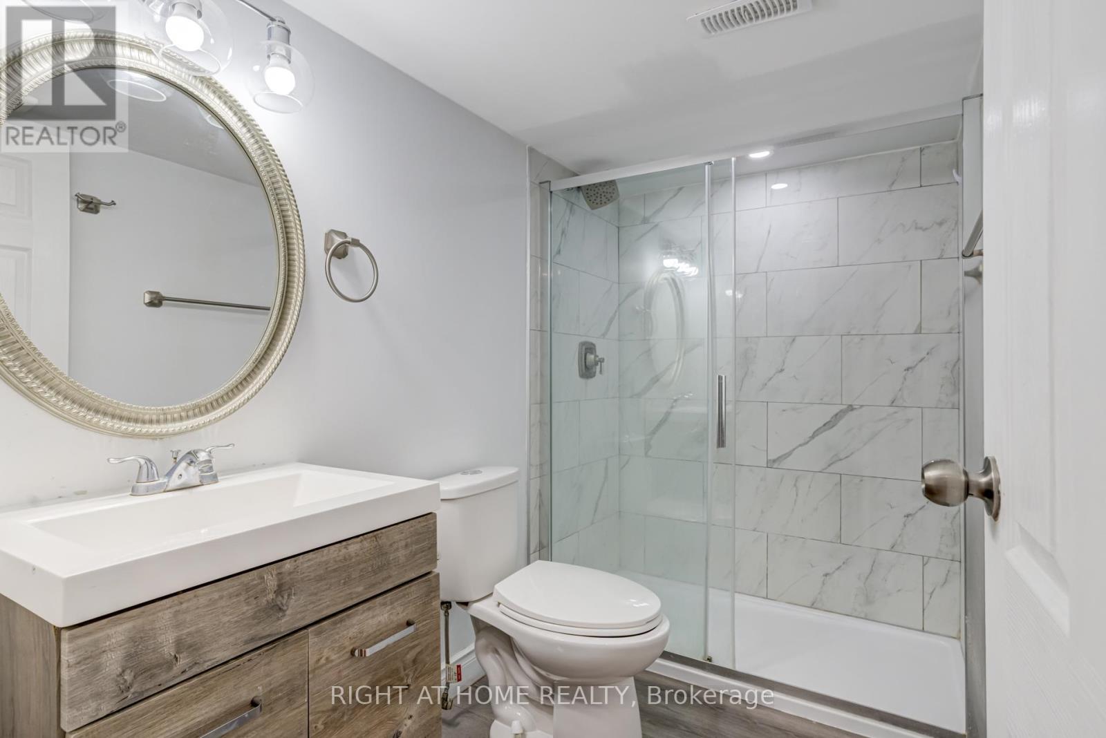 131 Peach Blossom Crescent, Kitchener, Ontario  N2E 3Z7 - Photo 19 - X12252395