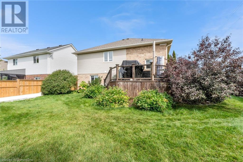 Photo 32 of 35 for 149 Penhale Avenue