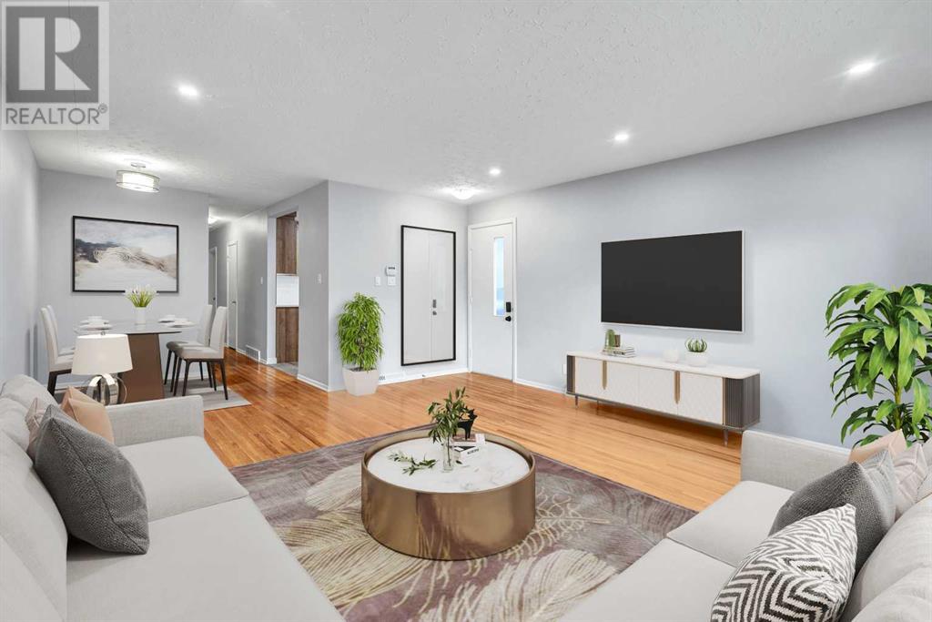 Property at 2635 35 Street SW image 1