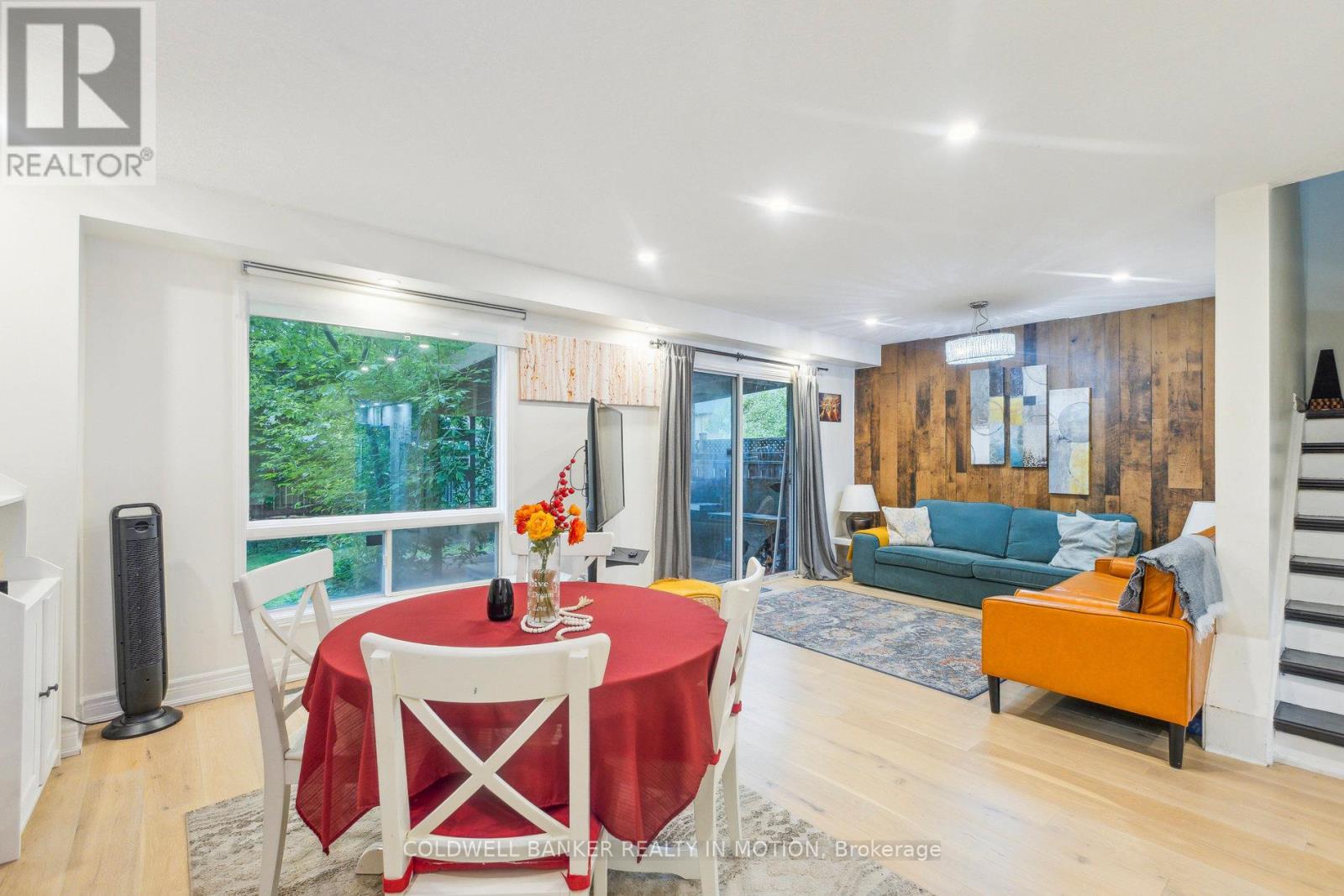 Property at 74 FAIRGREEN CLOSE image 1