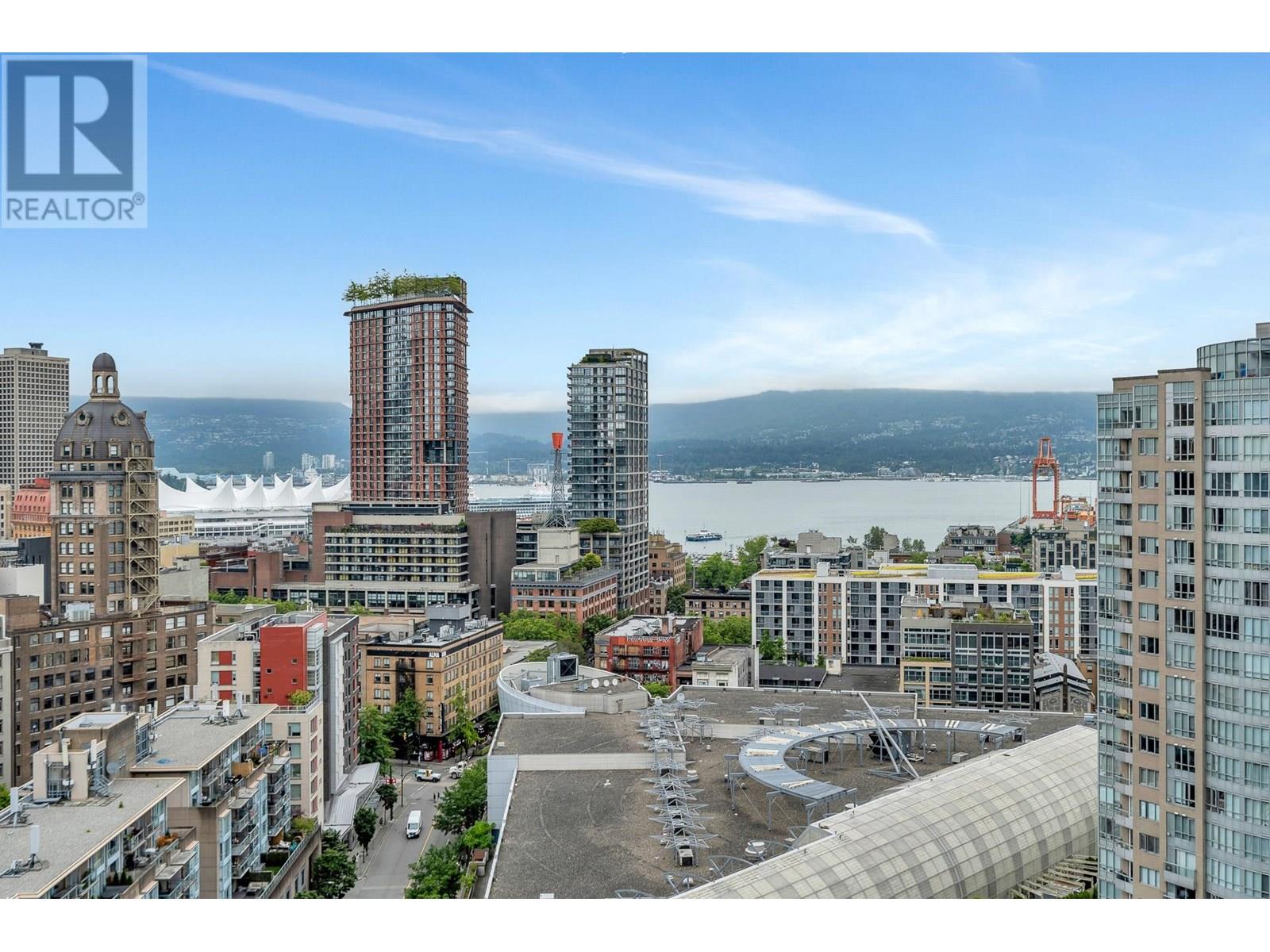 2707 688 Abbott Street, Vancouver, British Columbia  V6B 0B9 - Photo 1 - R3020713