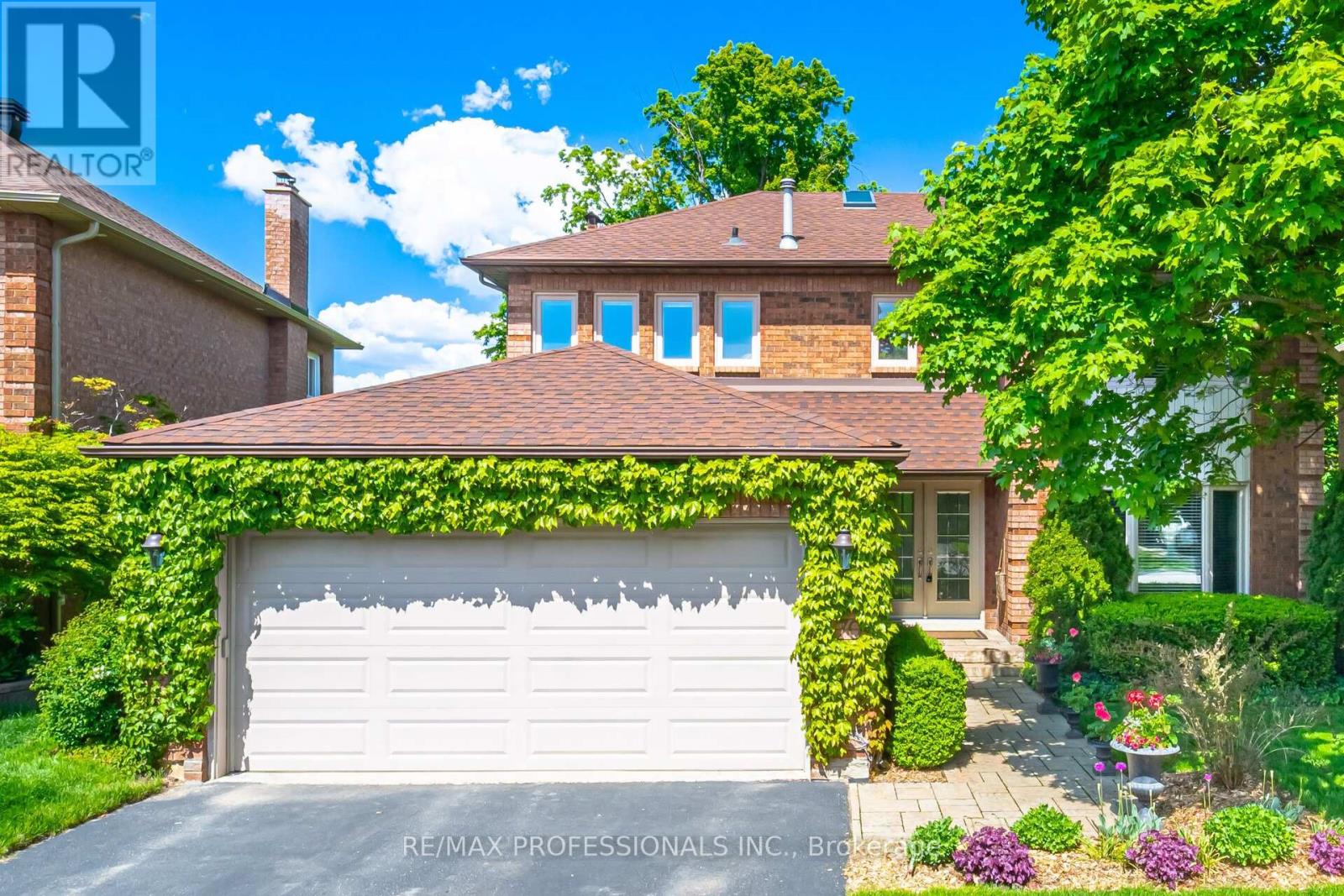 Property at 70 KENPARK AVENUE image 1
