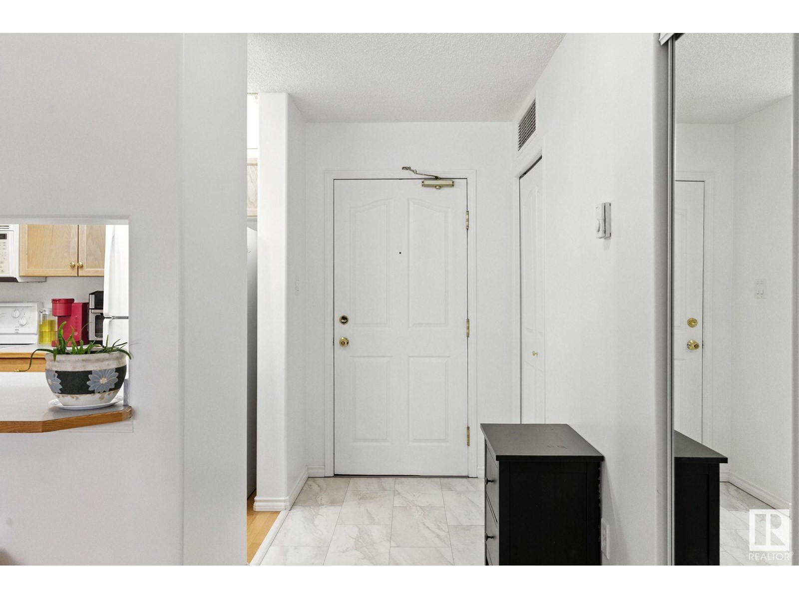 Property at #125 16303 95 ST NW image 2