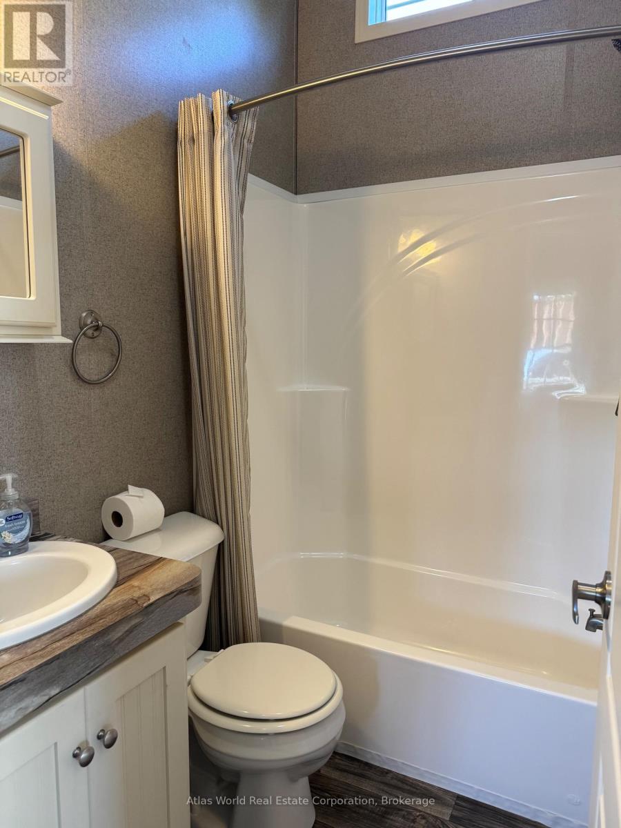 12 - 9 Tamarac Road, Northern Bruce Peninsula, Ontario  N0H 2M0 - Photo 10 - X12252472