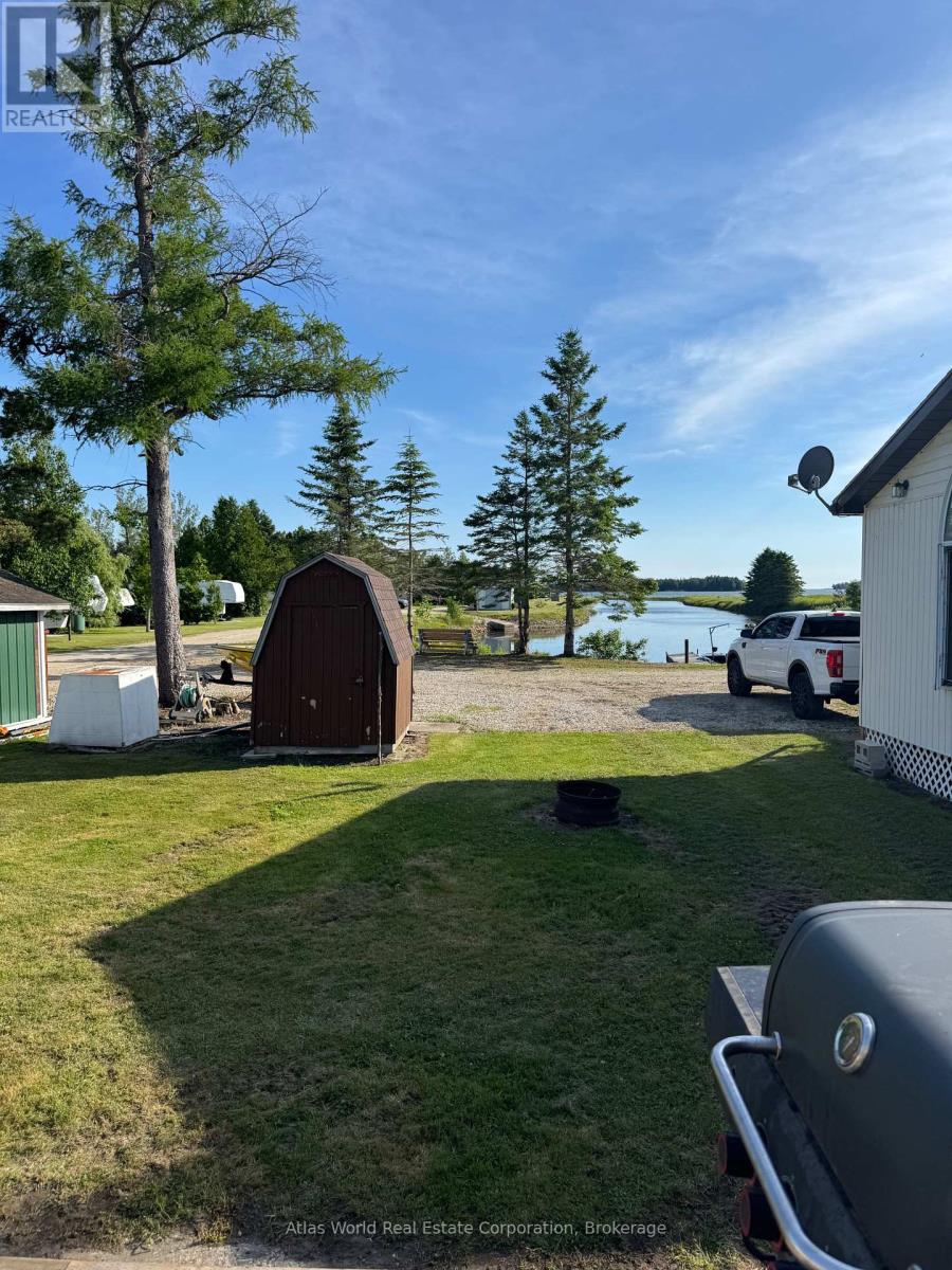 12 - 9 Tamarac Road, Northern Bruce Peninsula, Ontario  N0H 2M0 - Photo 2 - X12252472