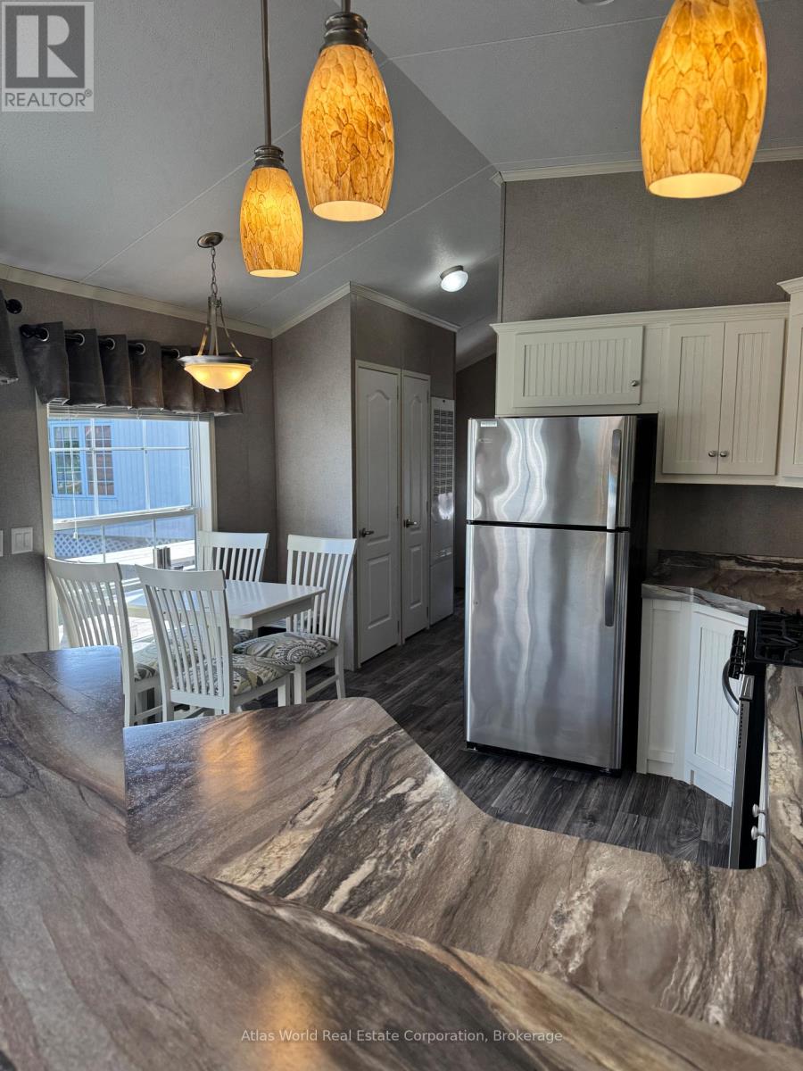 12 - 9 Tamarac Road, Northern Bruce Peninsula, Ontario  N0H 2M0 - Photo 8 - X12252472