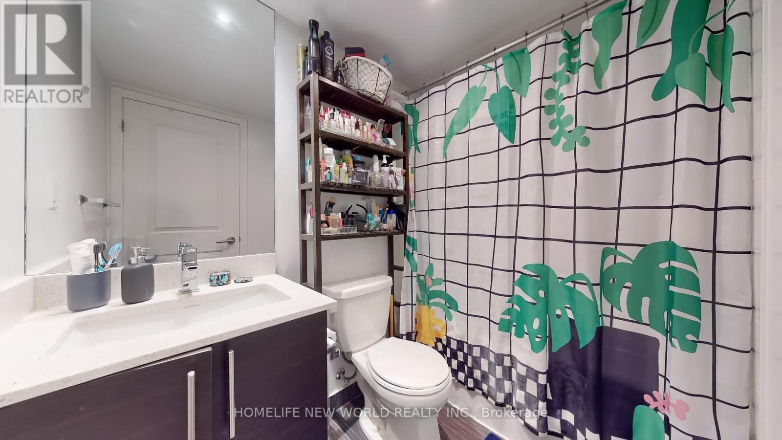 717 - 400 Adelaide Street E, Toronto, Ontario  M5A 1N4 - Photo 10 - C12252471