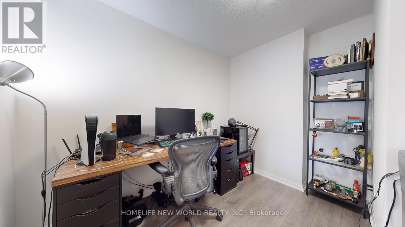 717 - 400 Adelaide Street E, Toronto, Ontario  M5A 1N4 - Photo 11 - C12252471