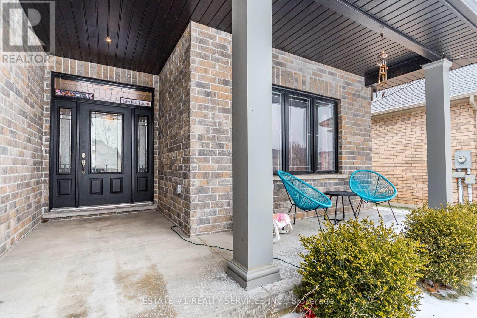 Property at 54 TAN AVENUE image 3