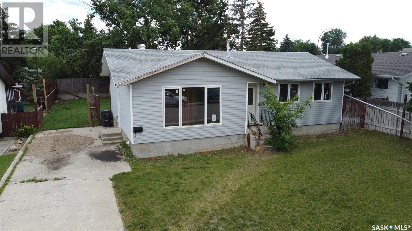 222 Tims CRESCENT, swift current, Saskatchewan