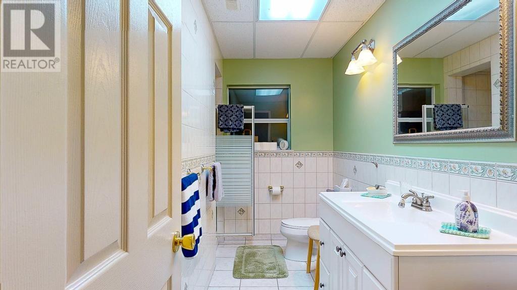 4377 Marble Road, Sechelt, British Columbia  V0N 3A1 - Photo 21 - R3020139