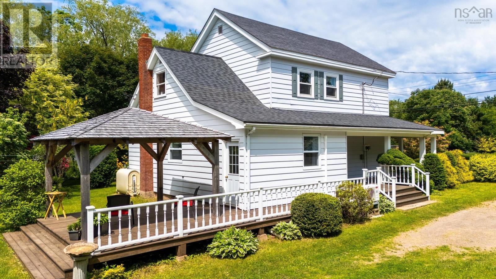 Property at 10126 221 Highway image 3