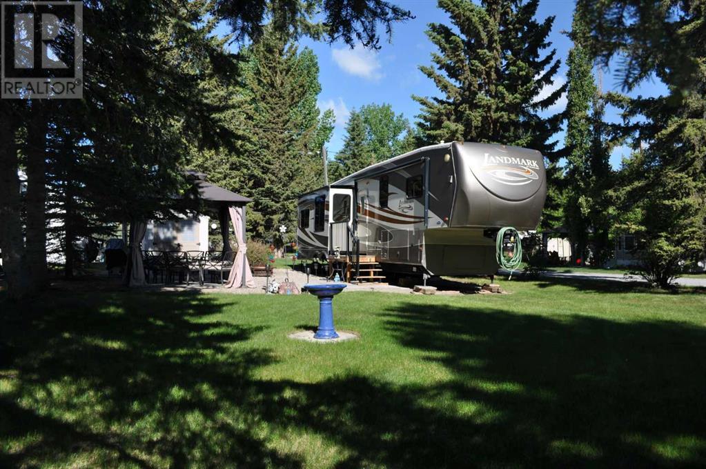 33 Timber Lane, Sundre, Alberta  T0M 1X0 - Photo 5 - A2195559
