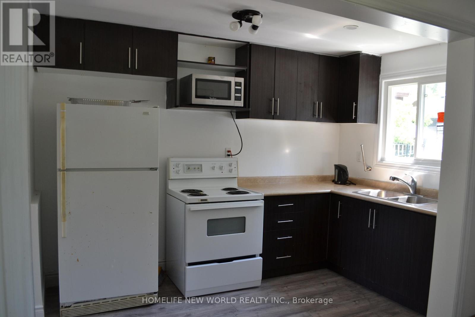 1391 Portage Road, Kawartha Lakes, Ontario  K0M 2B0 - Photo 11 - X12252545
