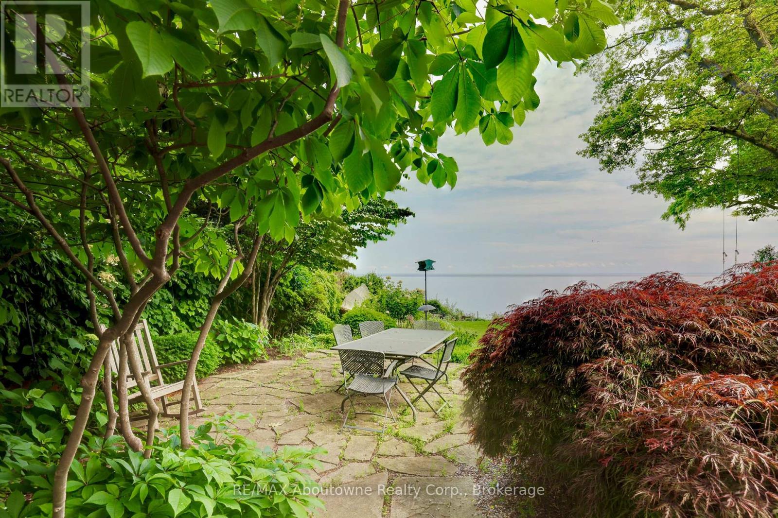 350 King Street, Oakville (Oo Old Oakville), Ontario  L6J 1C2 - Photo 45 - W12252417