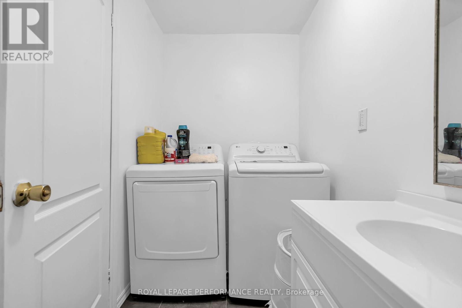 149 Dominion Street S, North Glengarry, Ontario  K0C 1A0 - Photo 18 - X12252557