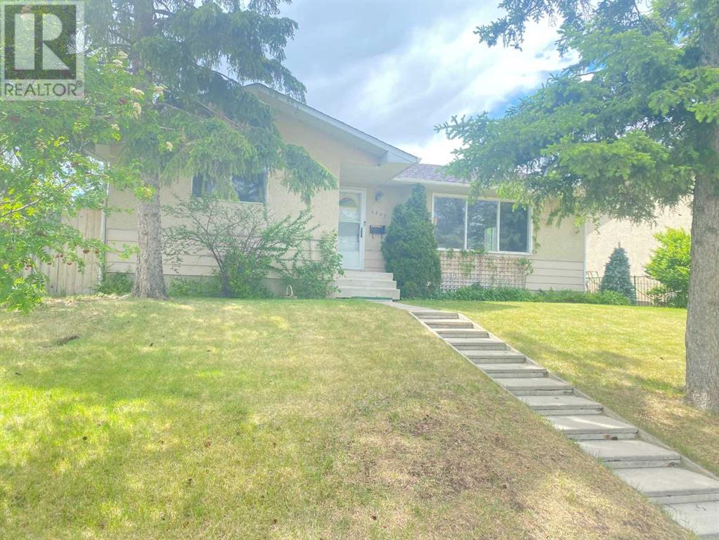 Property at 6807 Huntchester Road NE image 1