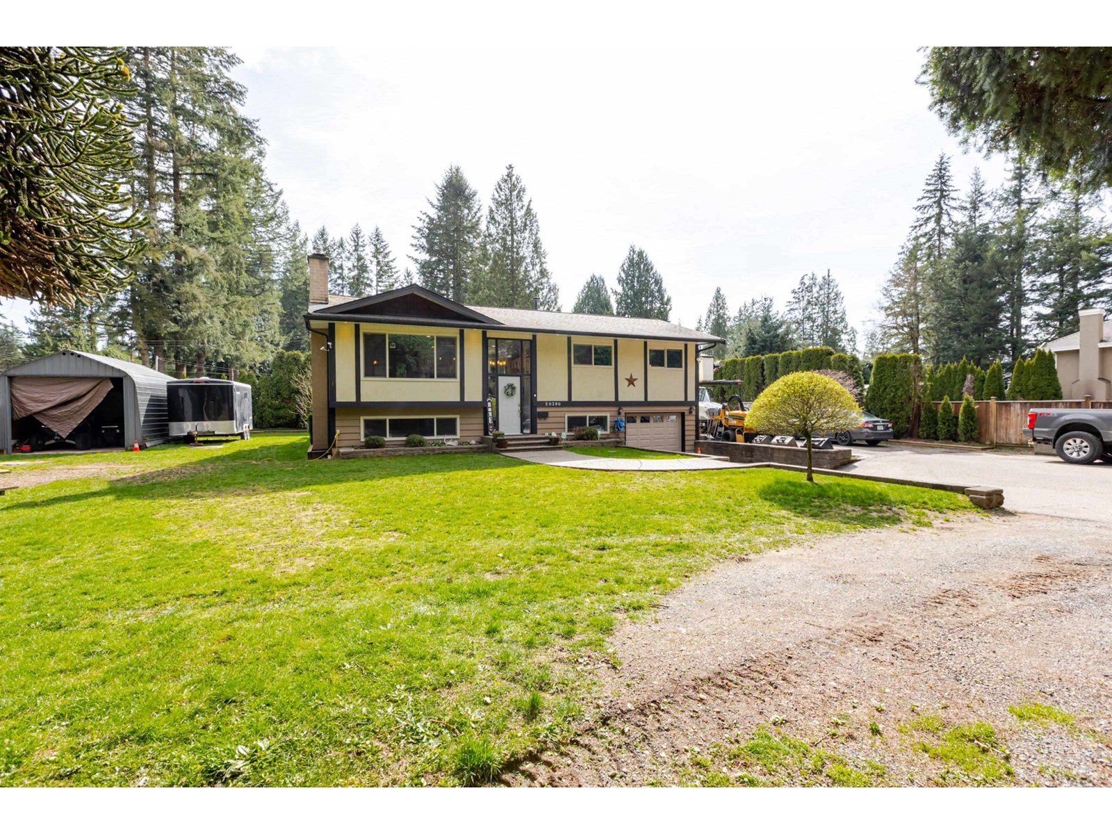 Property at 20390 42 AVENUE image 1