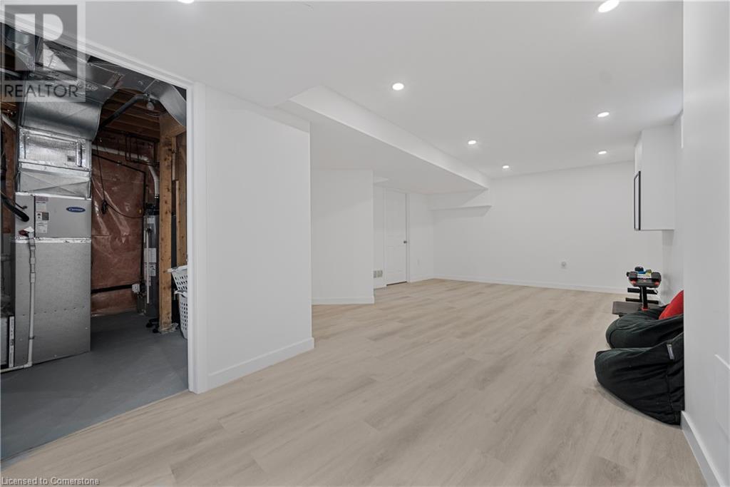 Photo 17 of 36 for 6 Eula White Place