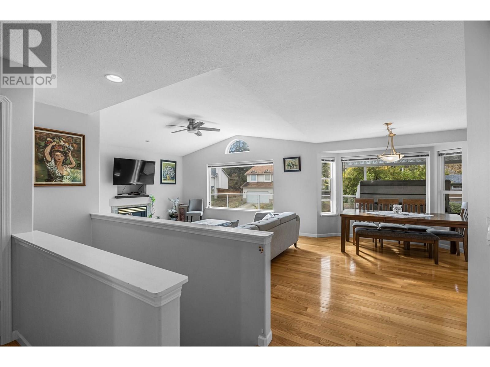 Property at 1575 springhill Drive Unit# 47 image 5