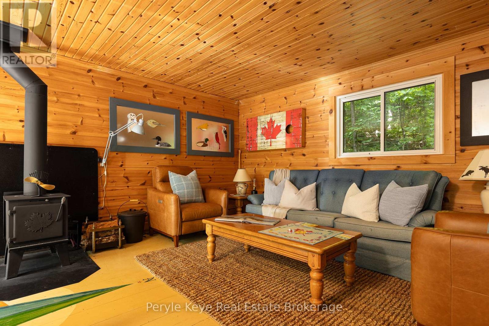 6 & 8 Brennan Circle, Huntsville, Ontario P1L 2J2 - Photo 16 - X12252651