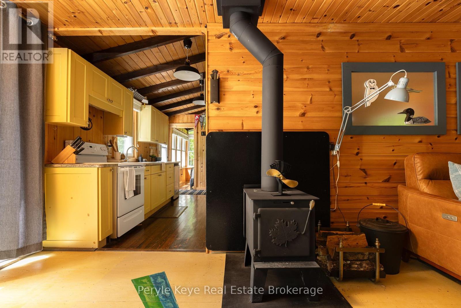 6 & 8 Brennan Circle, Huntsville, Ontario P1L 2J2 - Photo 19 - X12252651