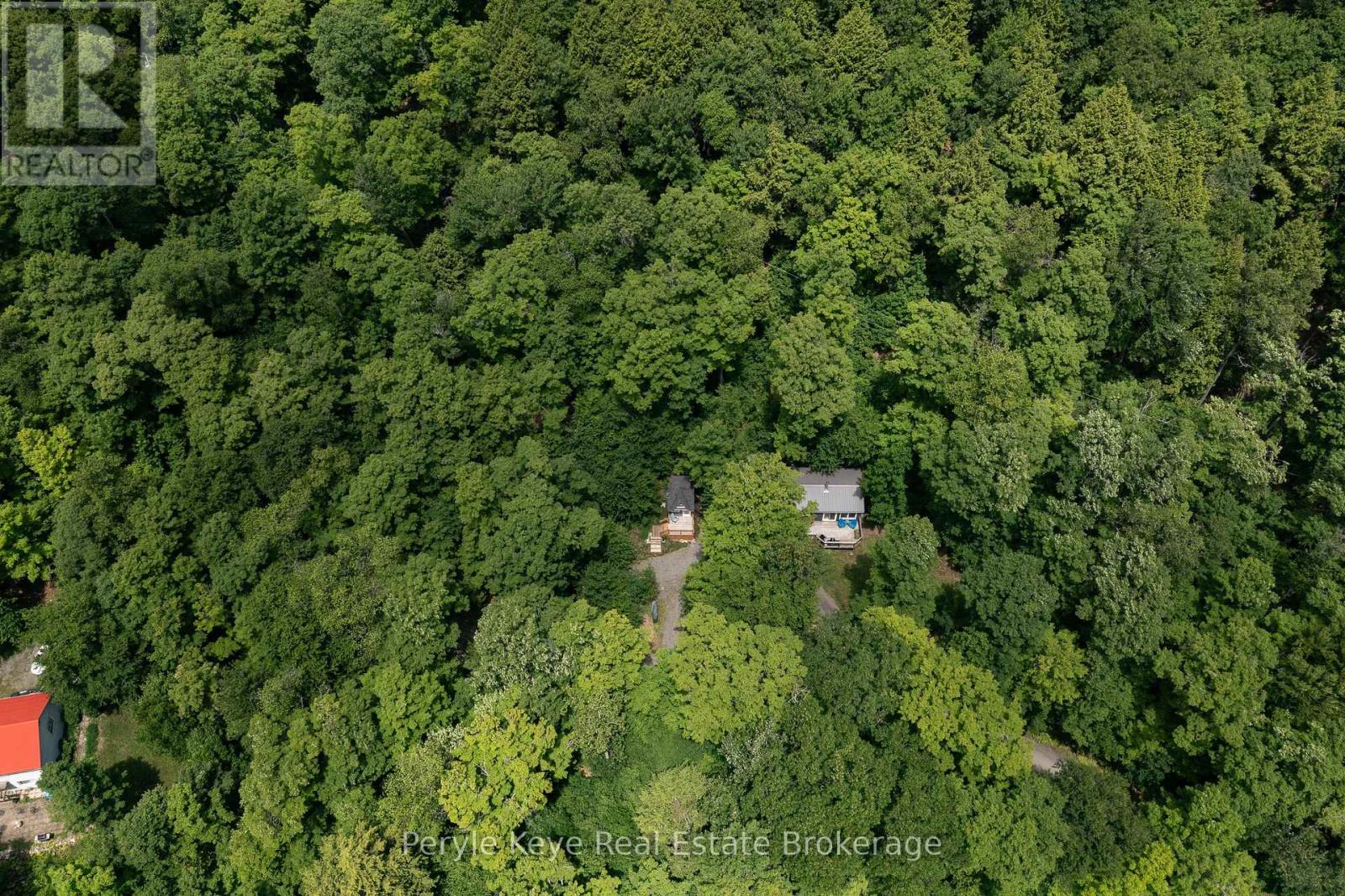 6 & 8 Brennan Circle, Huntsville, Ontario P1L 2J2 - Photo 34 - X12252651