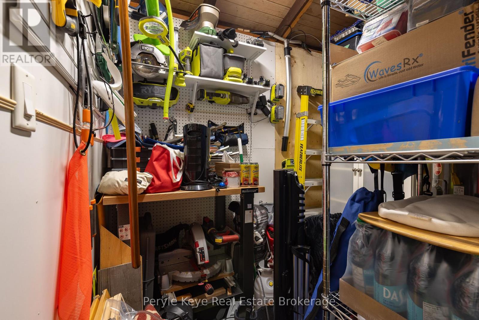 6 & 8 Brennan Circle, Huntsville, Ontario P1L 2J2 - Photo 42 - X12252651