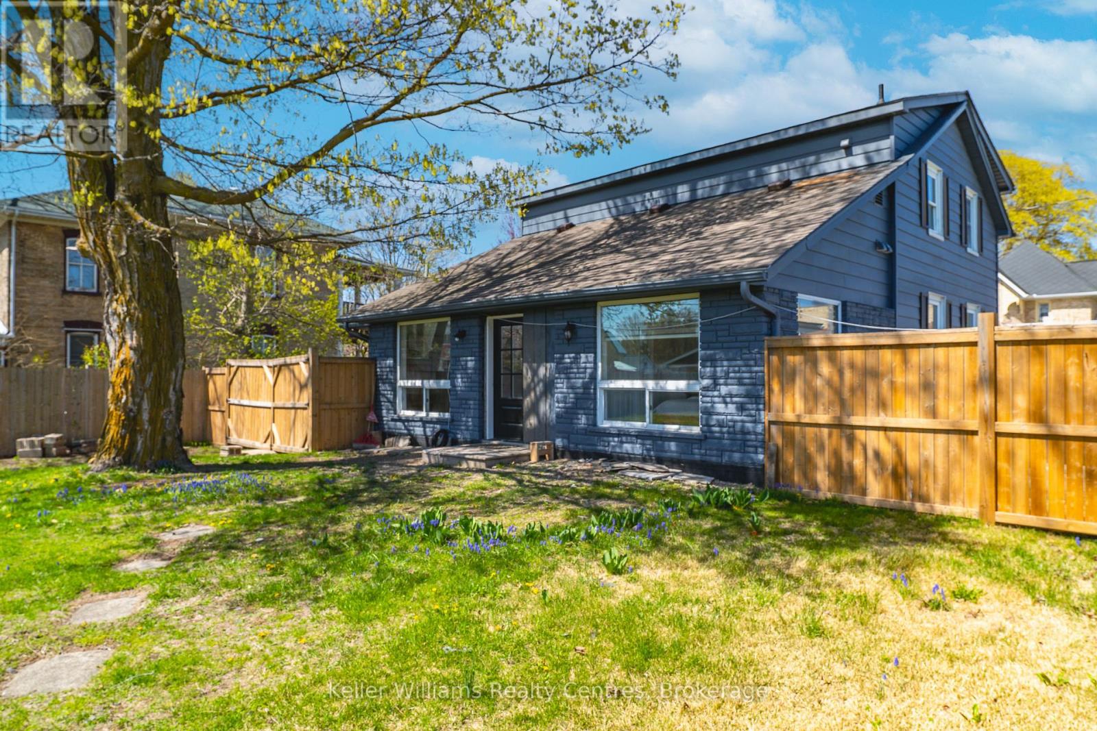 578 Green Street, Saugeen Shores, Ontario  N0H 2C0 - Photo 37 - X12244952