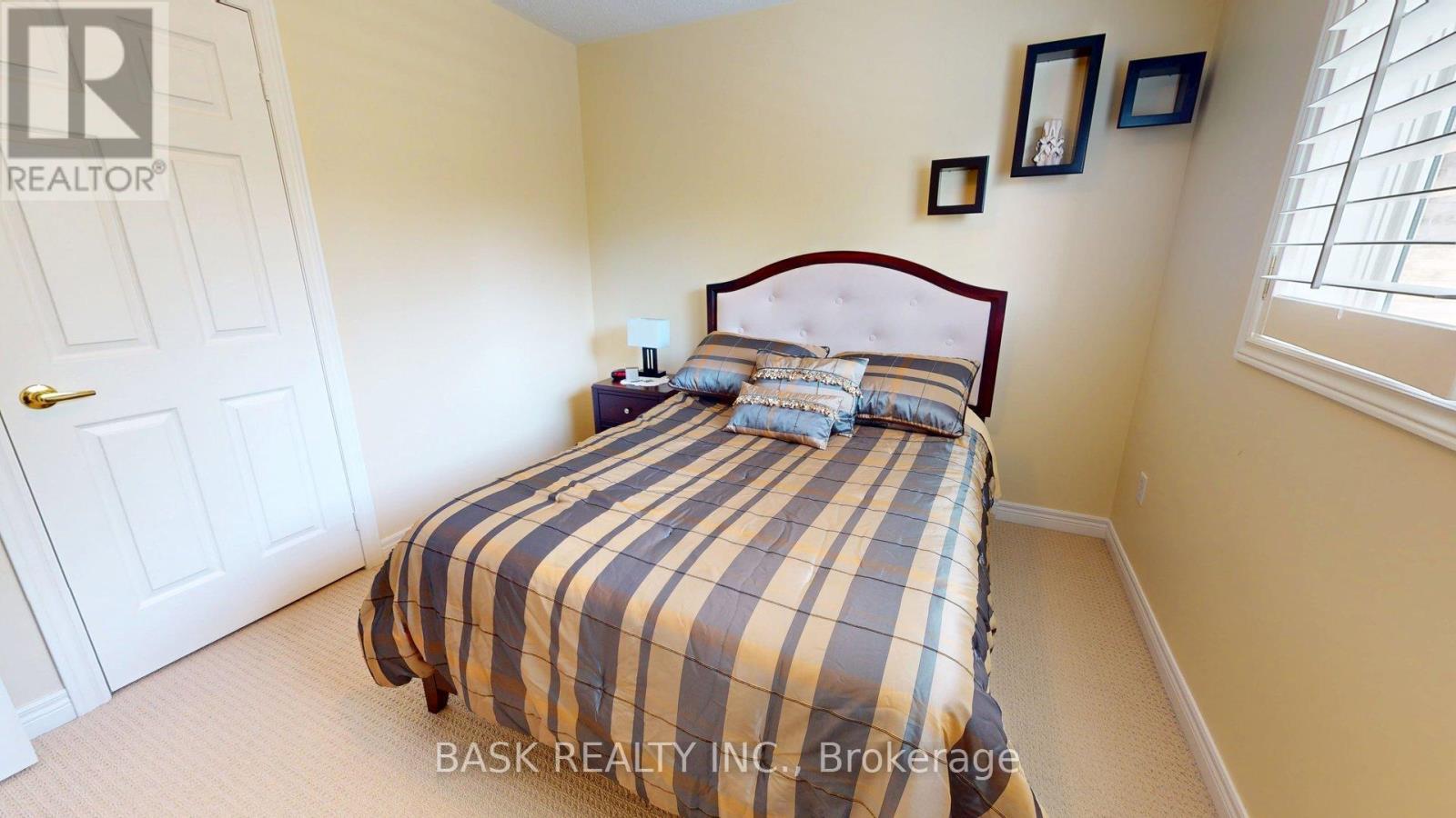 51 Harvest Moon Drive, Caledon, Ontario  L7E 2L2 - Photo 23 - W12252631