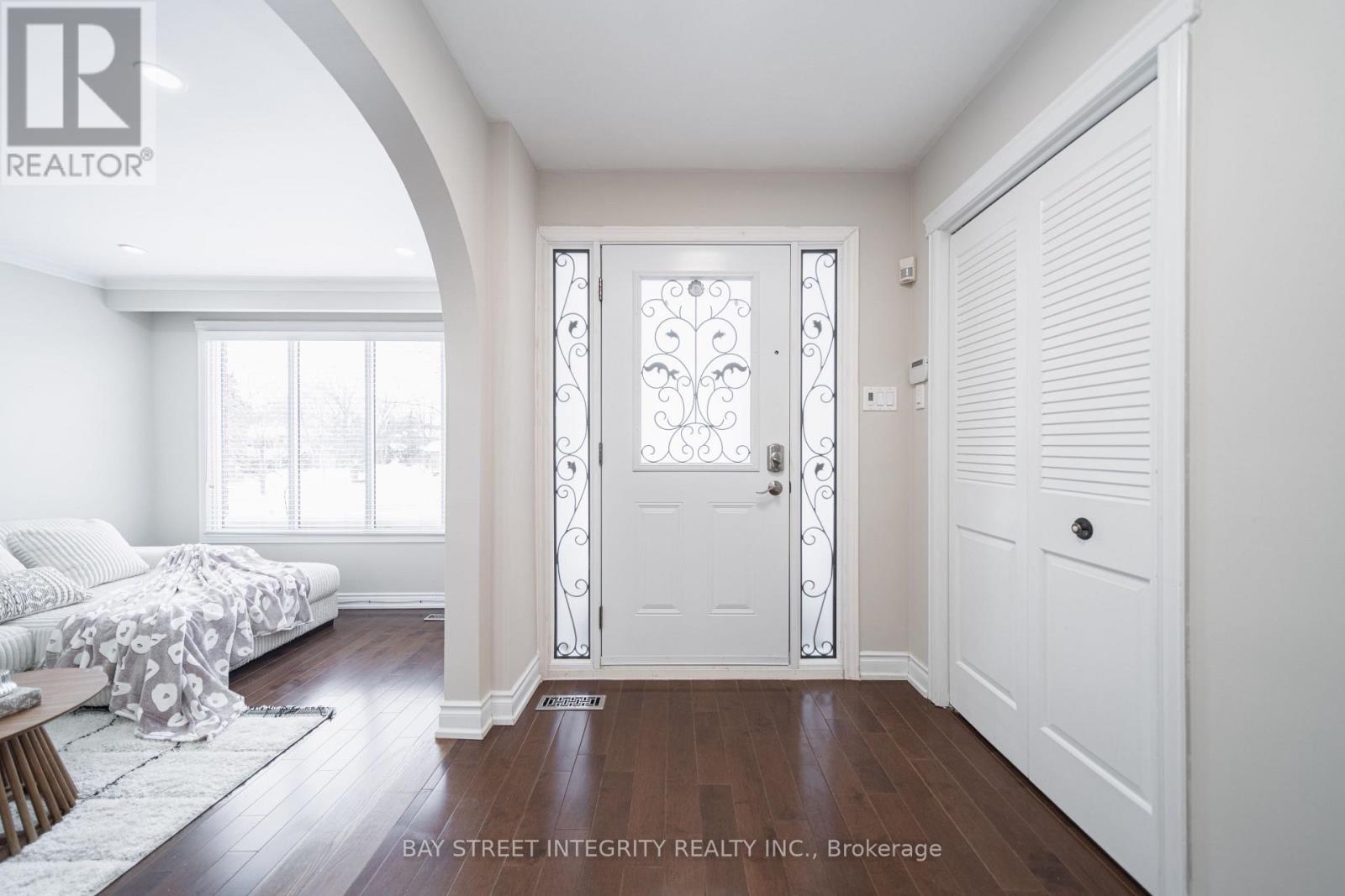 Property at 22 CLIFFWOOD ROAD image 3