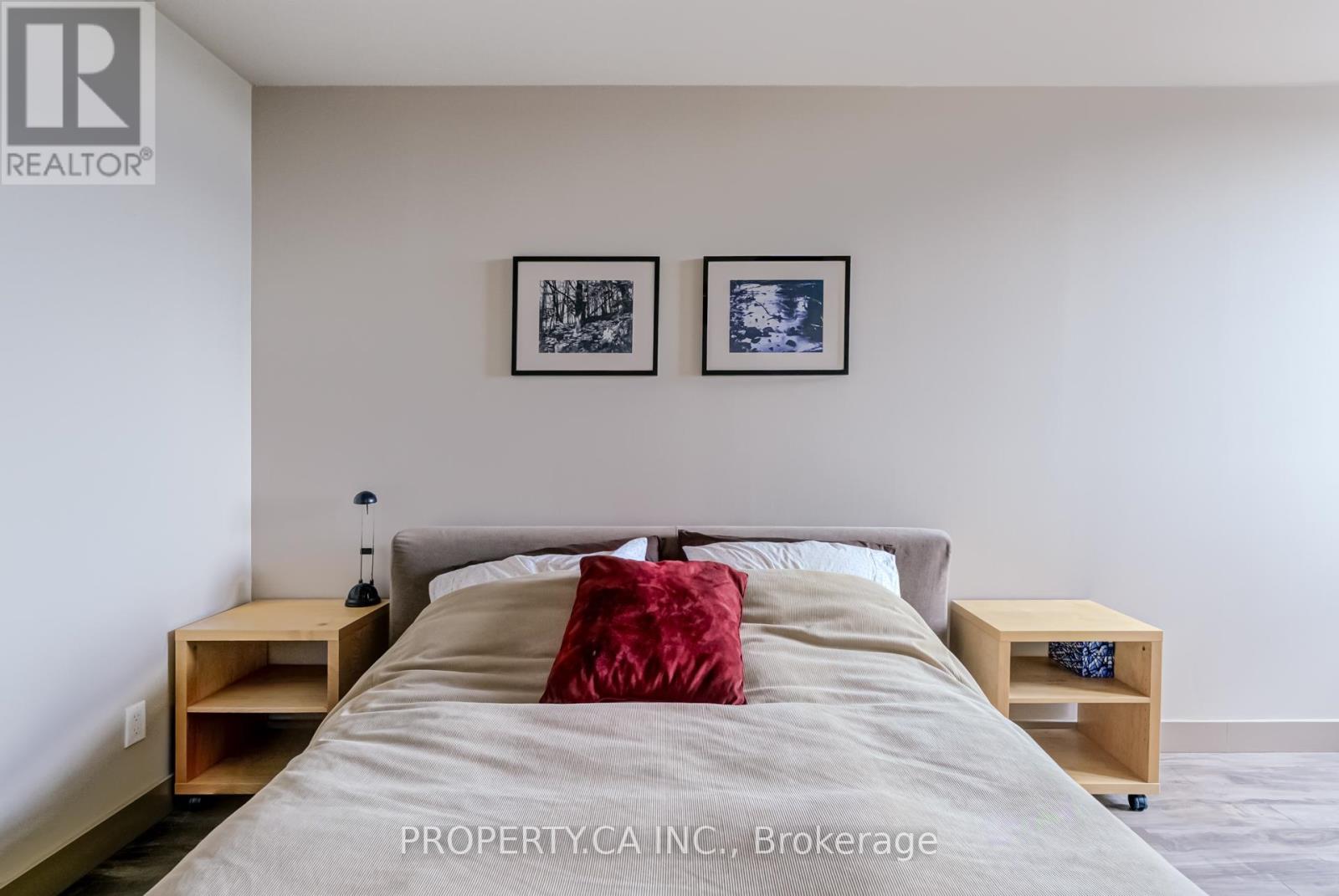 Ph 201 - 8 Hillcrest Avenue, Toronto, Ontario  M2N 6Y6 - Photo 16 - C12252673