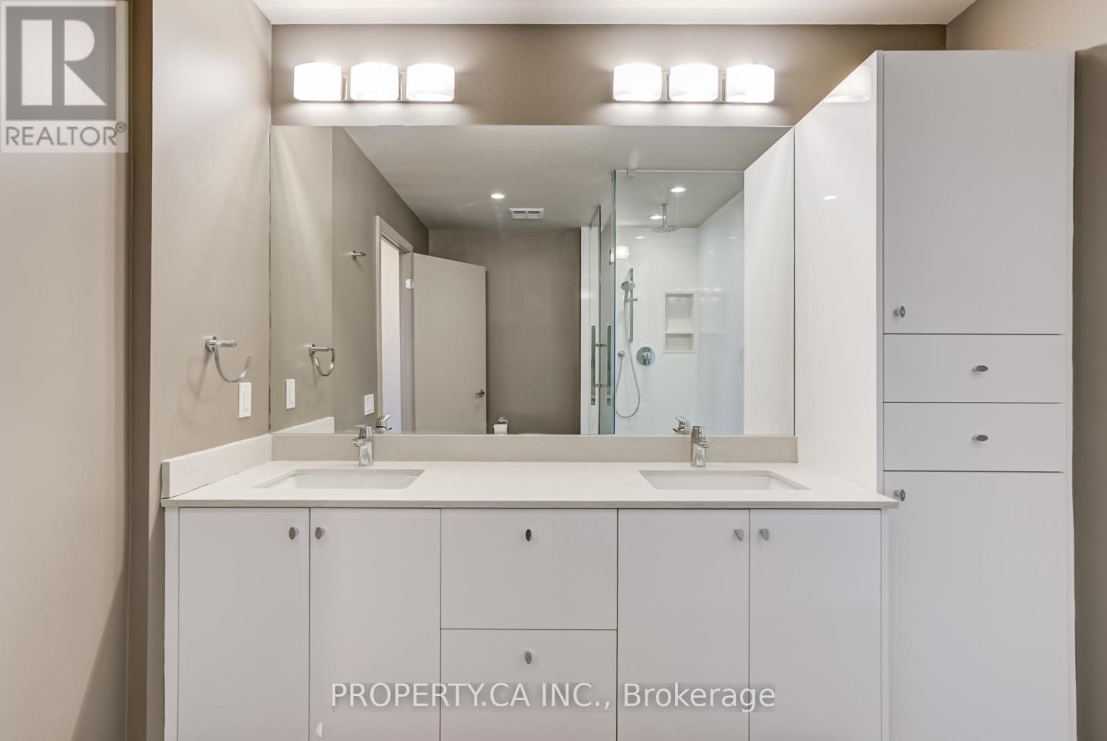 Ph 201 - 8 Hillcrest Avenue, Toronto, Ontario  M2N 6Y6 - Photo 19 - C12252673
