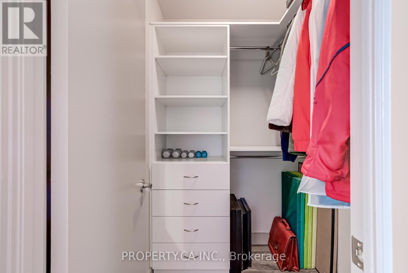 Ph 201 - 8 Hillcrest Avenue, Toronto, Ontario  M2N 6Y6 - Photo 27 - C12252673