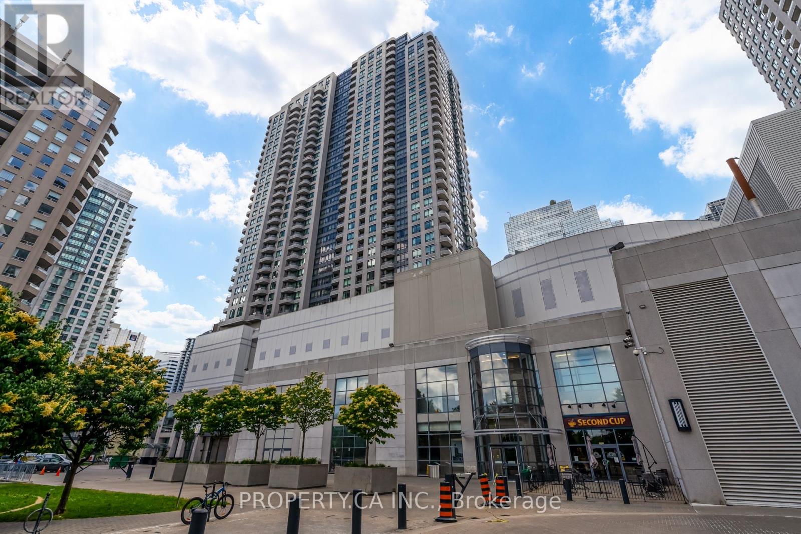 Ph 201 - 8 Hillcrest Avenue, Toronto, Ontario  M2N 6Y6 - Photo 37 - C12252673