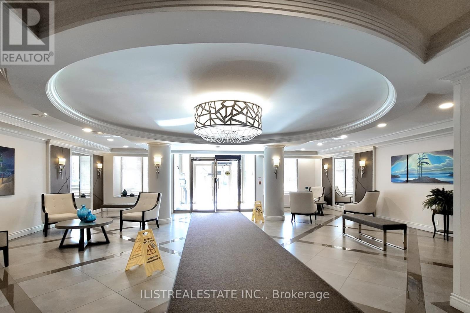 Property at 1216 - 1000 THE ESPLANADE N image 4