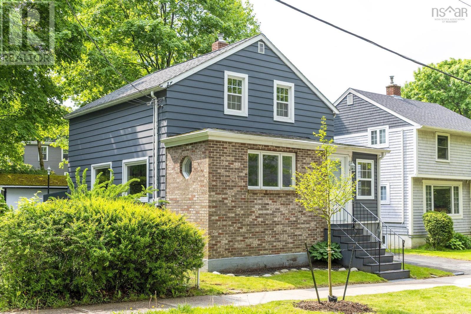 Property at 6516 Summit Street image 3