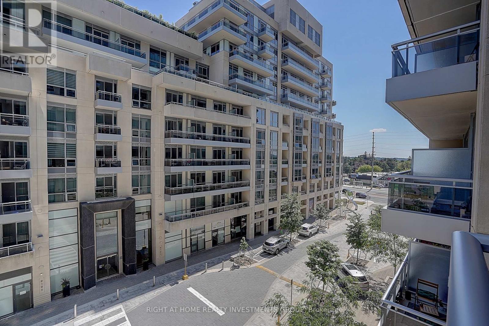 415 Ne - 9205 Yonge Street, Richmond Hill, Ontario  L4C 1V5 - Photo 42 - N12252667