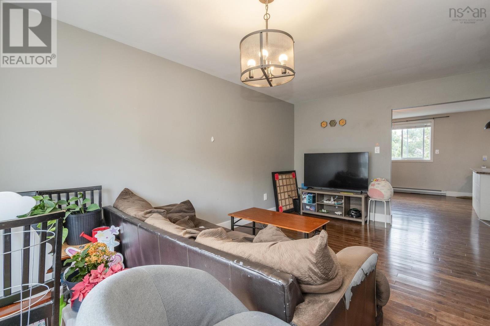 225 Farnham Gate Road, Halifax, Nova Scotia  B3M 4C3 - Photo 11 - 202516087