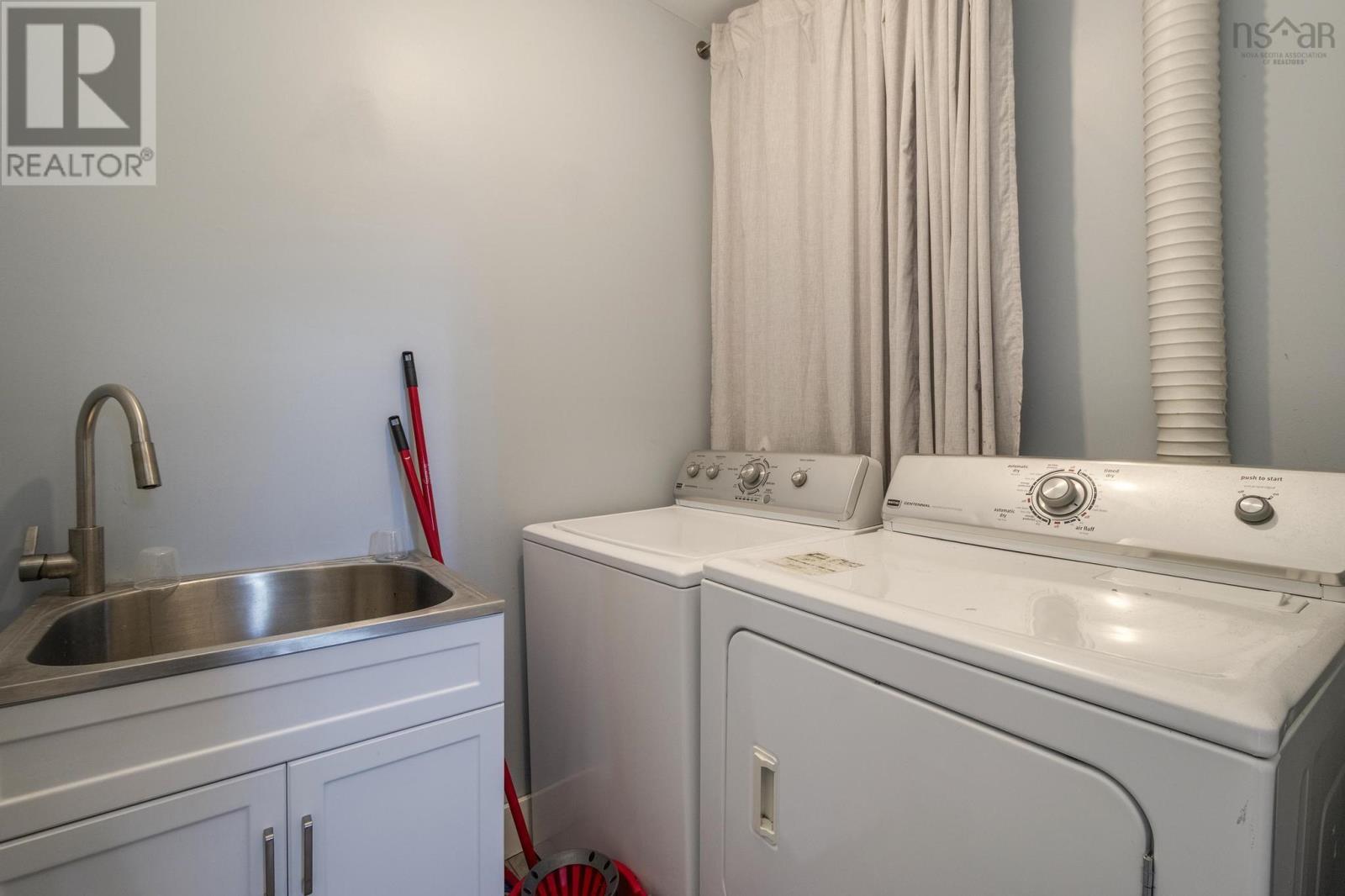 225 Farnham Gate Road, Halifax, Nova Scotia  B3M 4C3 - Photo 39 - 202516087