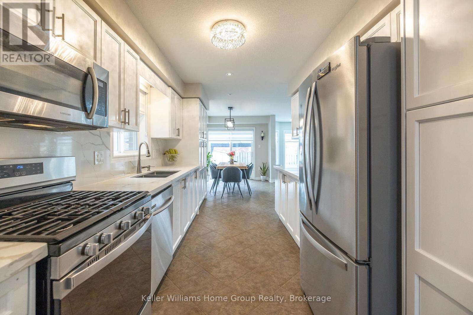 64 Laughland Lane, Guelph, Ontario  N1L 0C6 - Photo 10 - X12252680