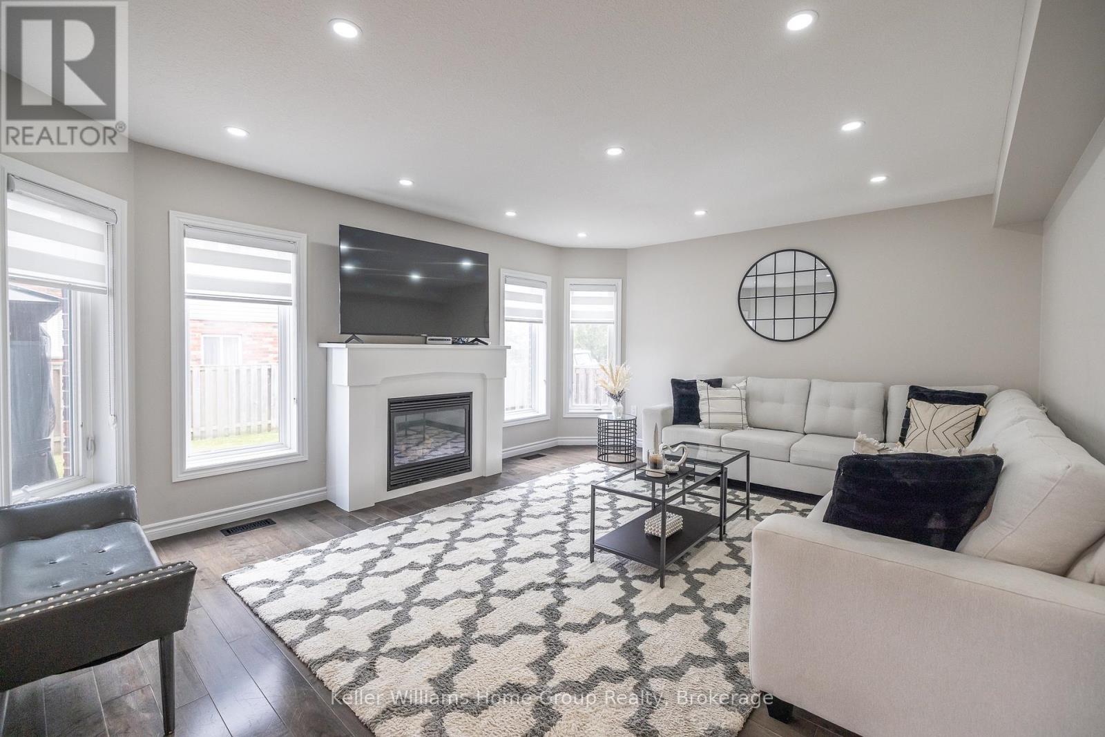 64 Laughland Lane, Guelph, Ontario  N1L 0C6 - Photo 12 - X12252680
