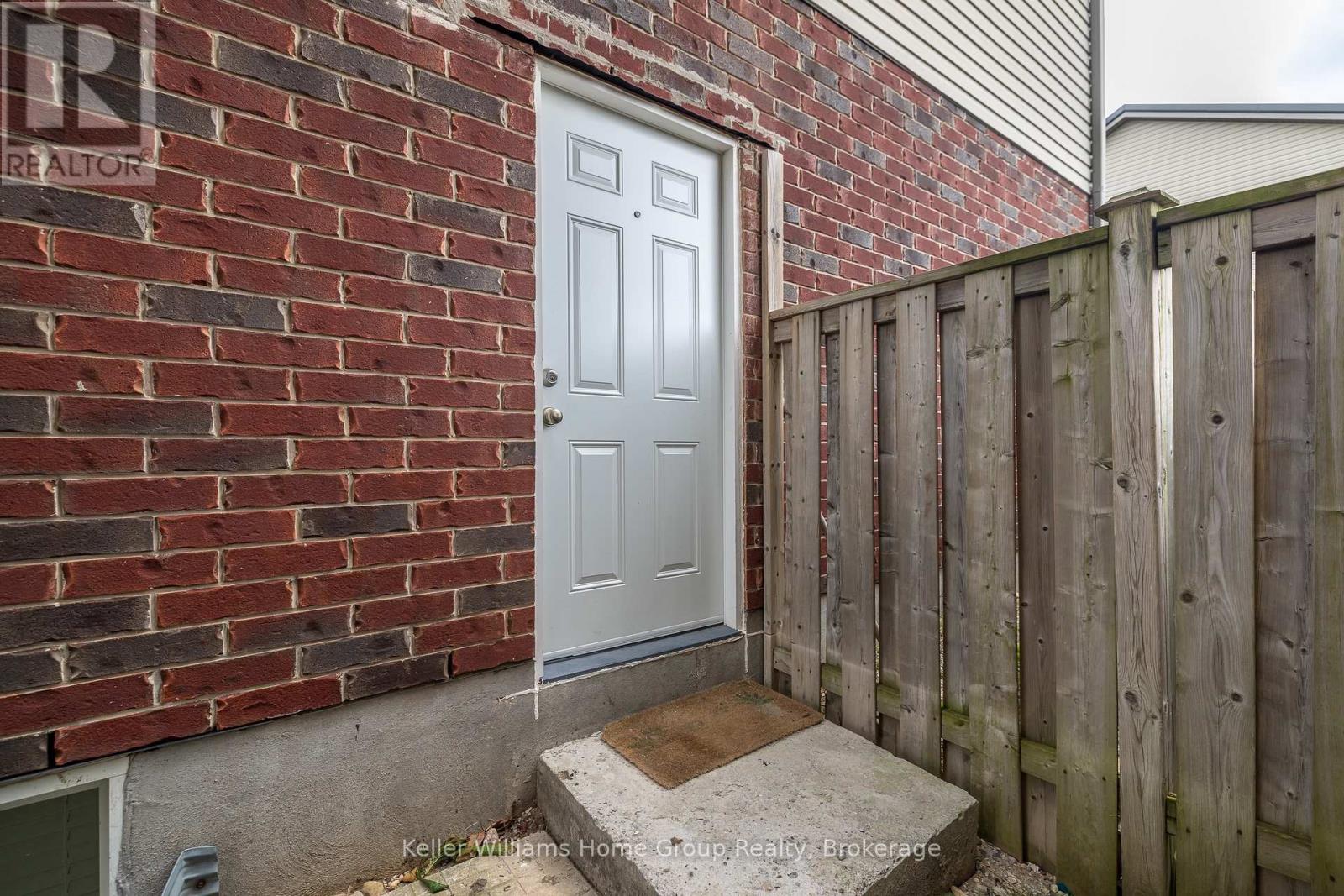 64 Laughland Lane, Guelph, Ontario  N1L 0C6 - Photo 33 - X12252680