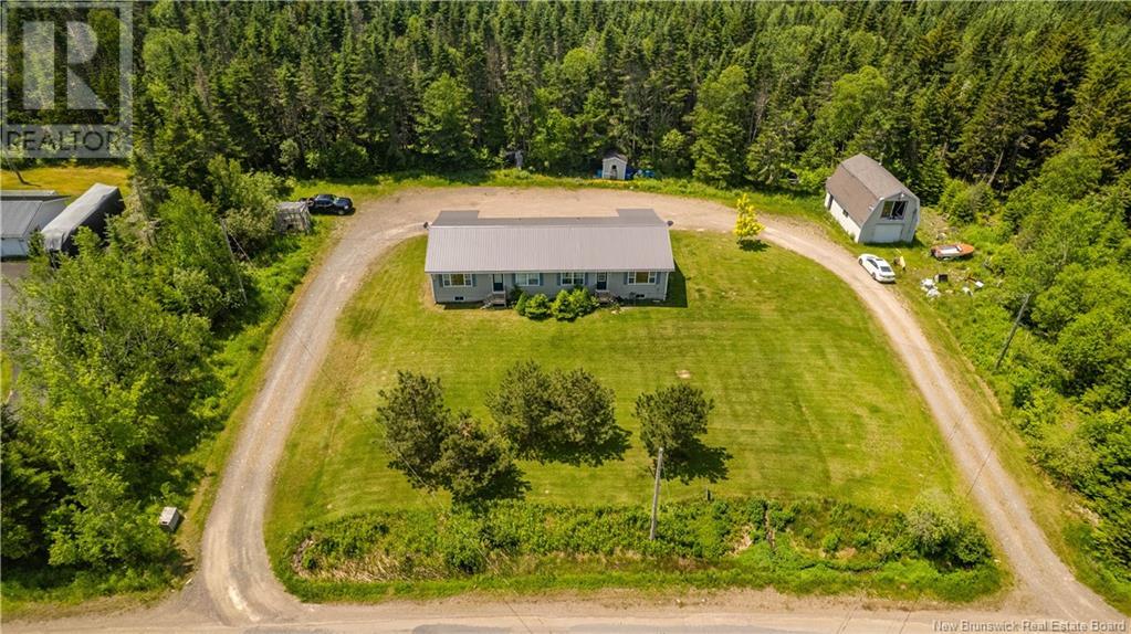 45 Fundy Bay Drive, St George, New Brunswick  E5C 3E3 - Photo 2 - NB115092