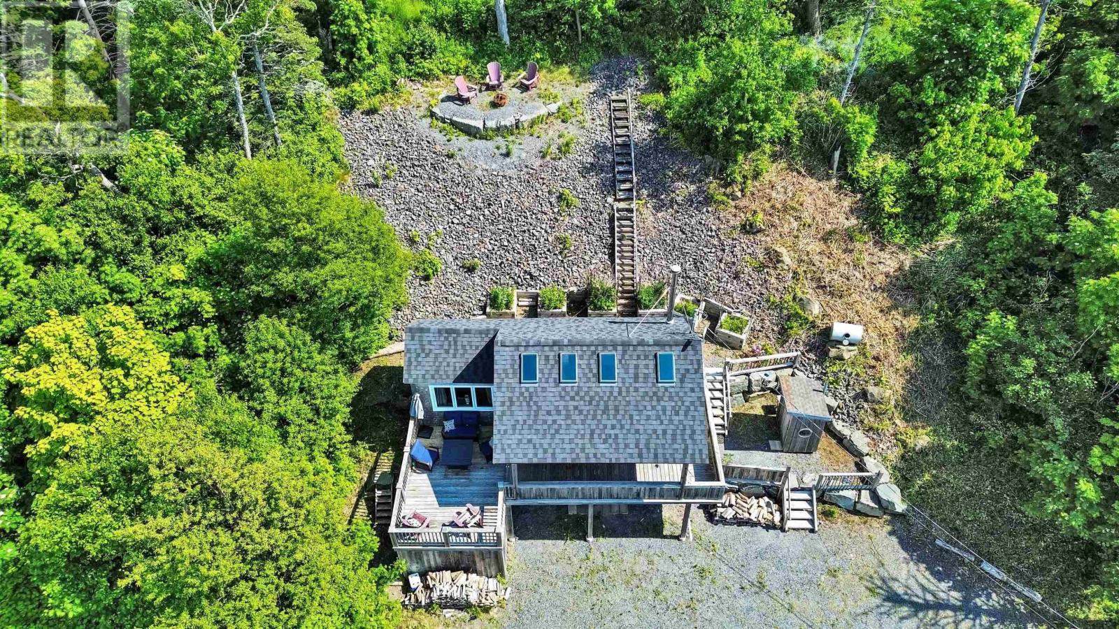 54 Cove Road, Halls Harbour, Nova Scotia  B0P 1J0 - Photo 16 - 202509264