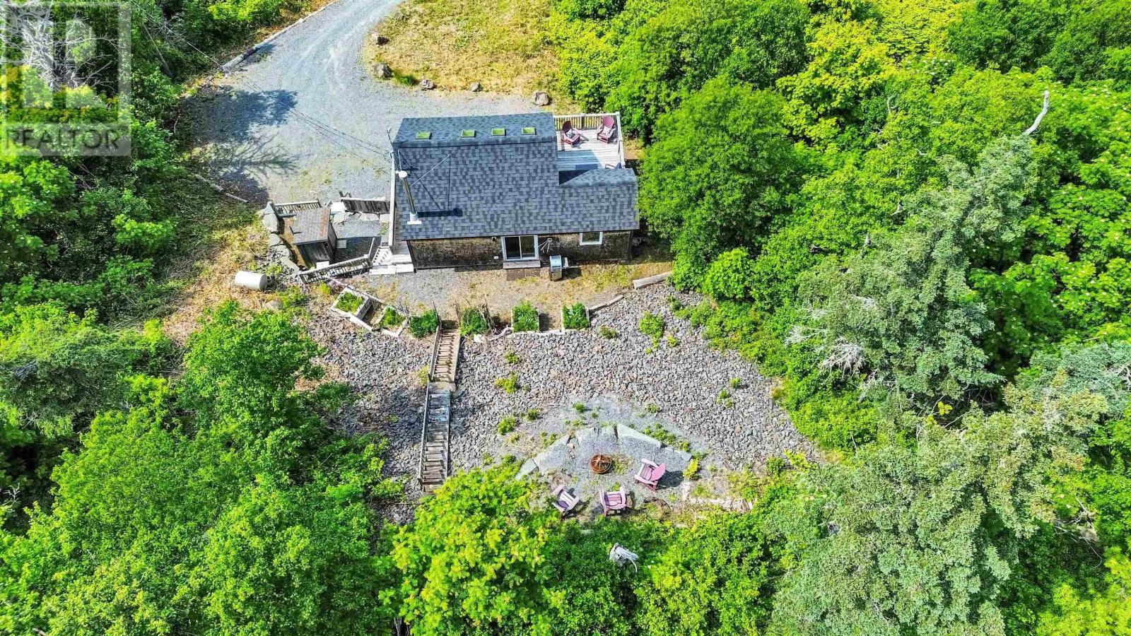 54 Cove Road, Halls Harbour, Nova Scotia  B0P 1J0 - Photo 12 - 202509264